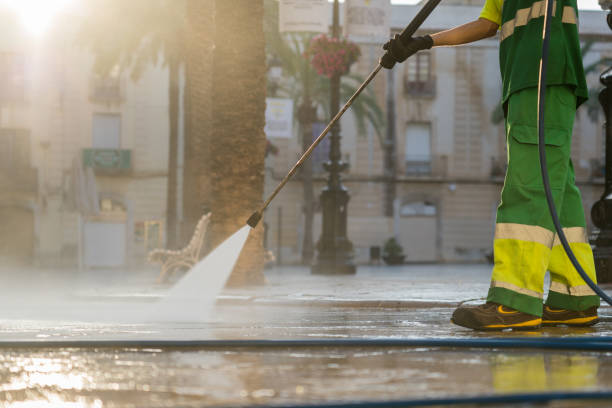 Why Choose Our Certified Pressure Washing Experts for Your Project Needs in Gibsonton, FL?